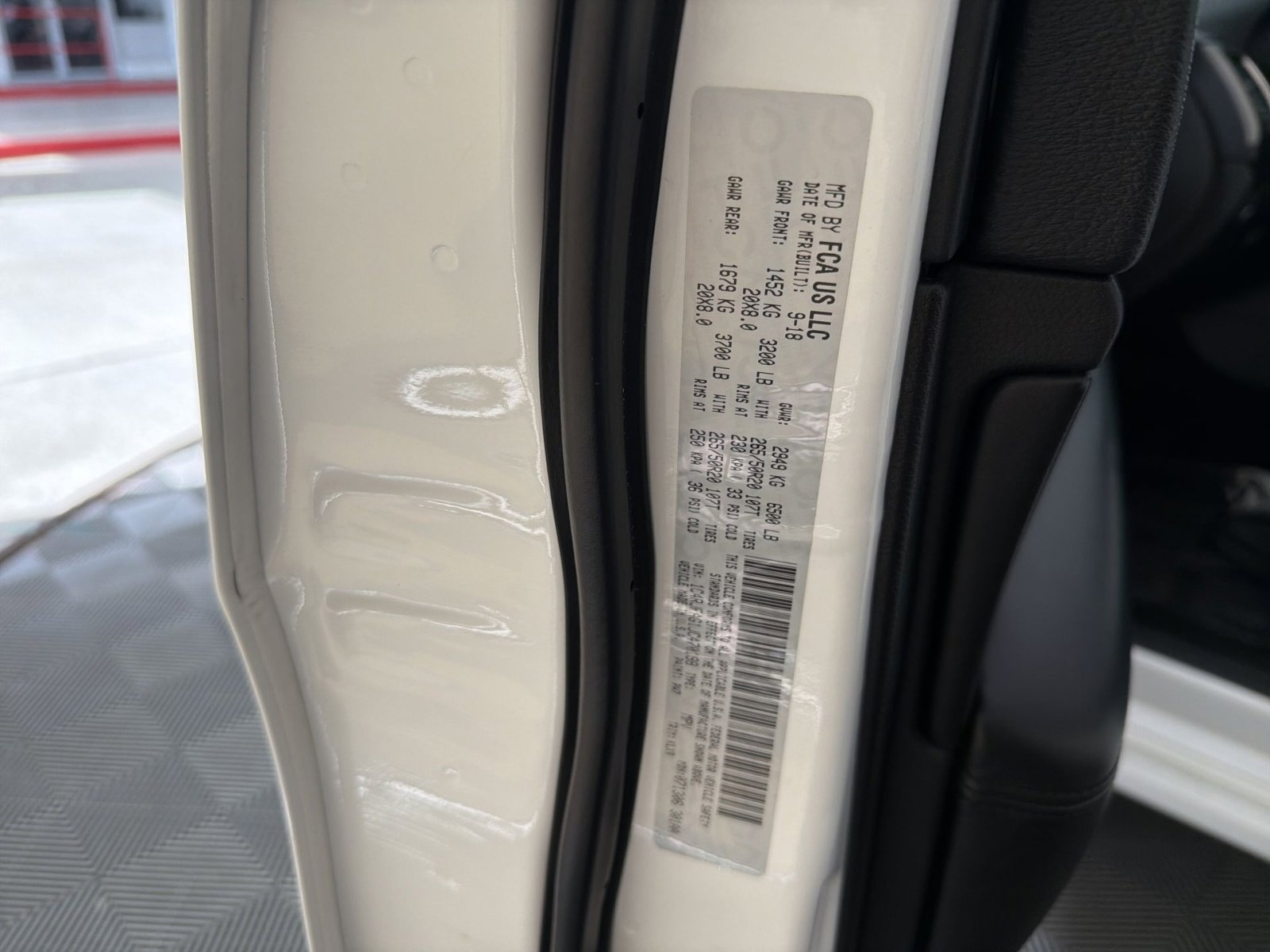 Used 2018 Jeep Grand Cherokee Altitude image 29