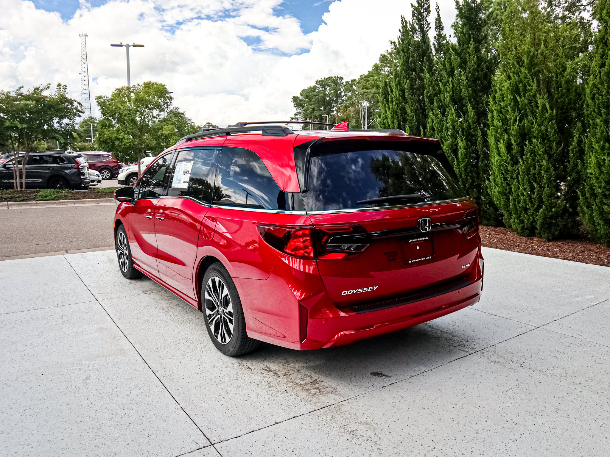 New 2027 Honda Odyssey Elite image 8