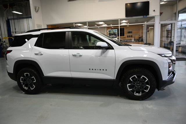 New 2026 Chevrolet Equinox ACTIV w/ Convenience Package III AWD/4WD image 4