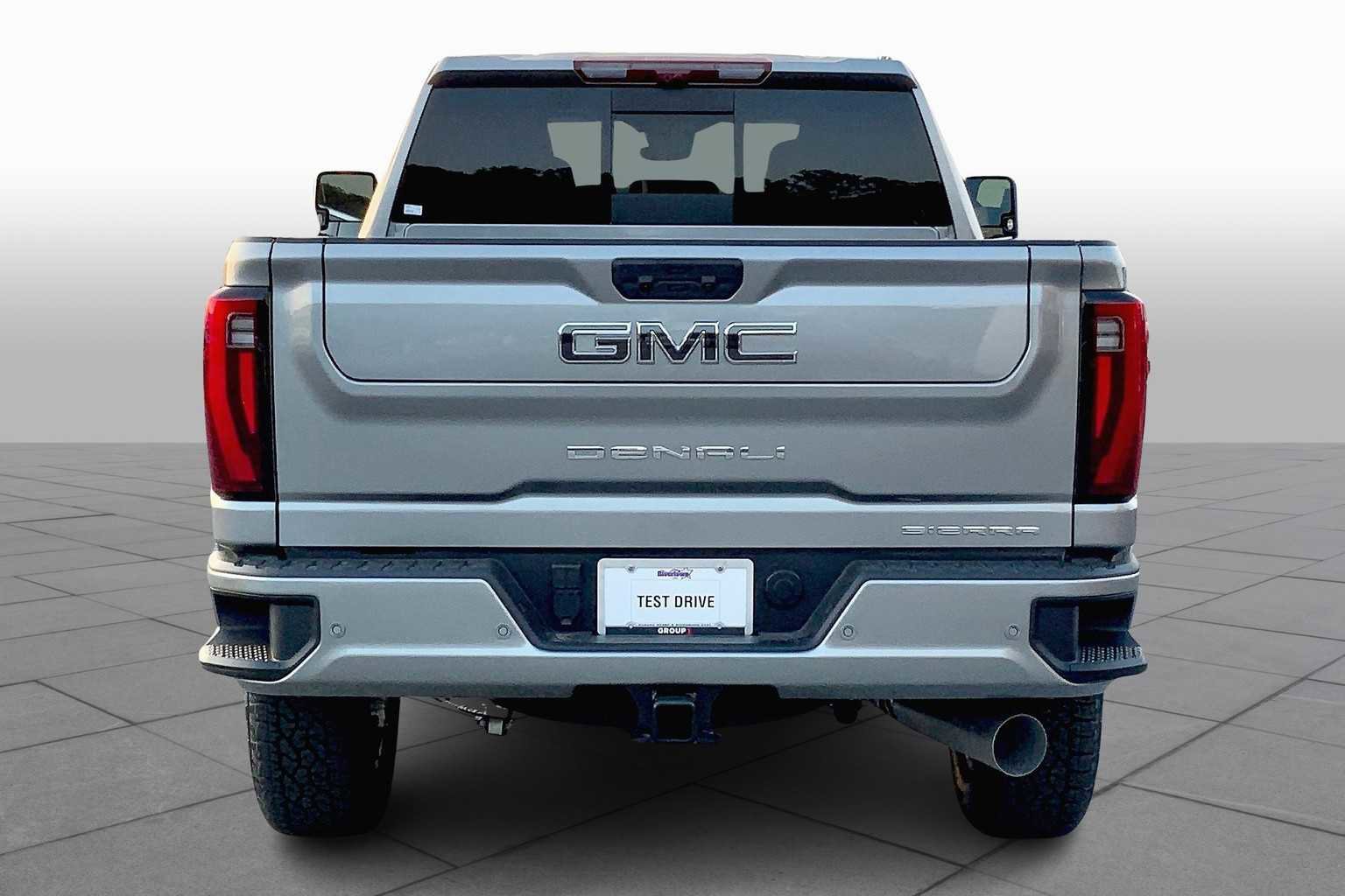 New 2026 GMC Sierra 2500 Denali Ultimate image 4