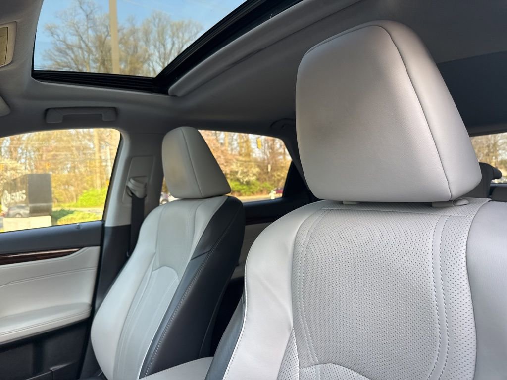 Used 2019 Lexus RX 350 AWD w/ Navigation Package image 12