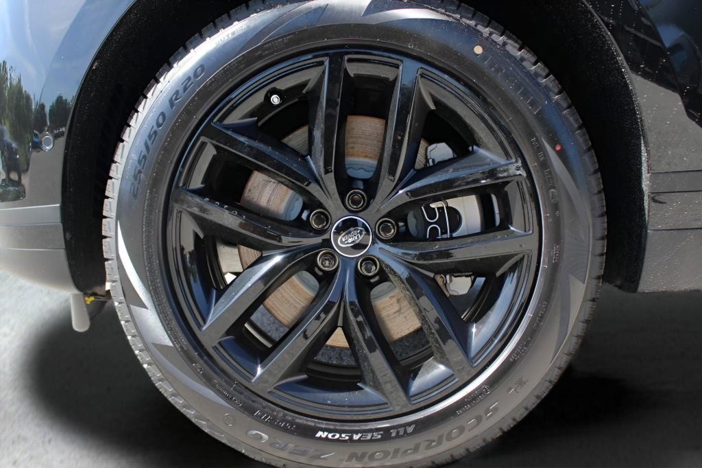 Used 2026 Land Rover Range Rover Velar S image 9