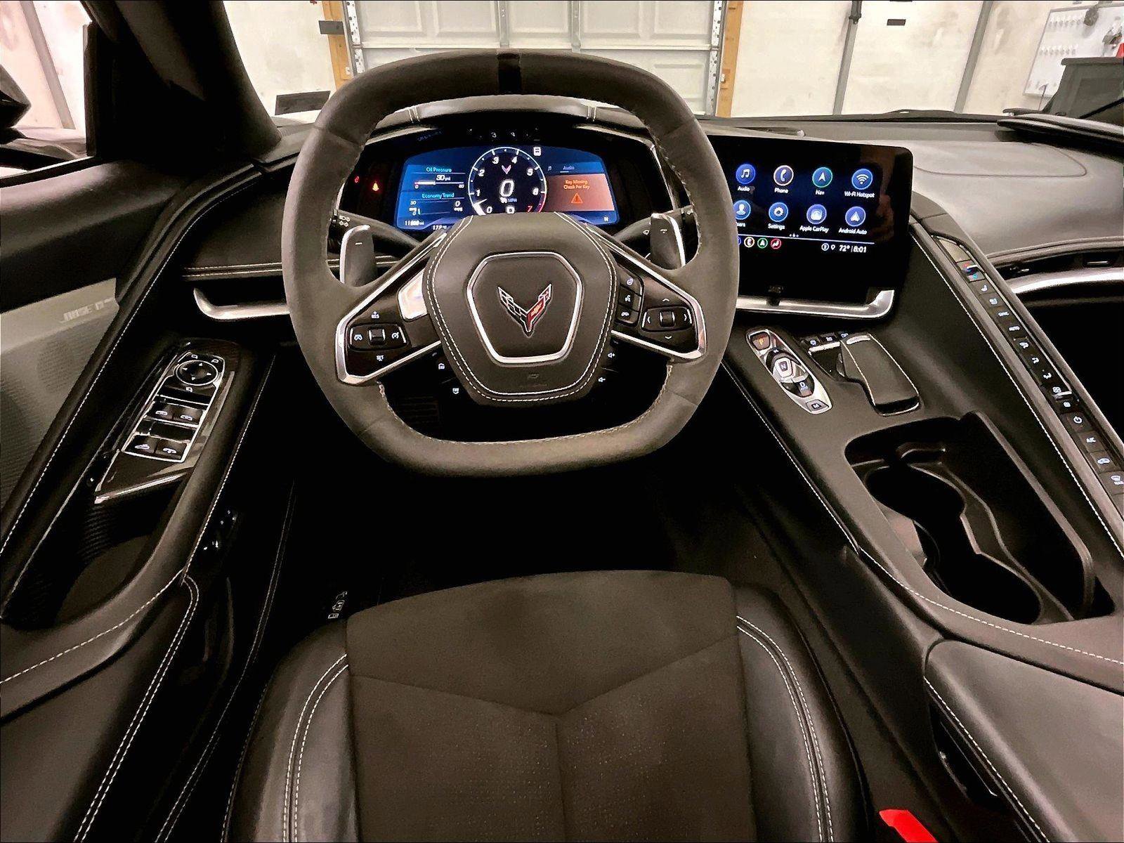 Used 2022 Chevrolet Corvette Stingray Premium Conv w/ Z51 Performance Package RWD image 5