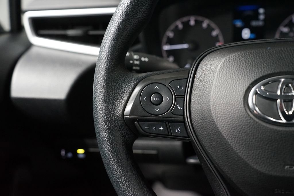 Certified 2023 Toyota Corolla LE image 14