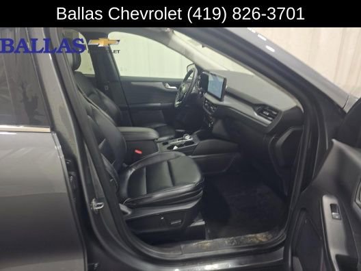 Used 2024 Ford Escape Platinum AWD/4WD image 8