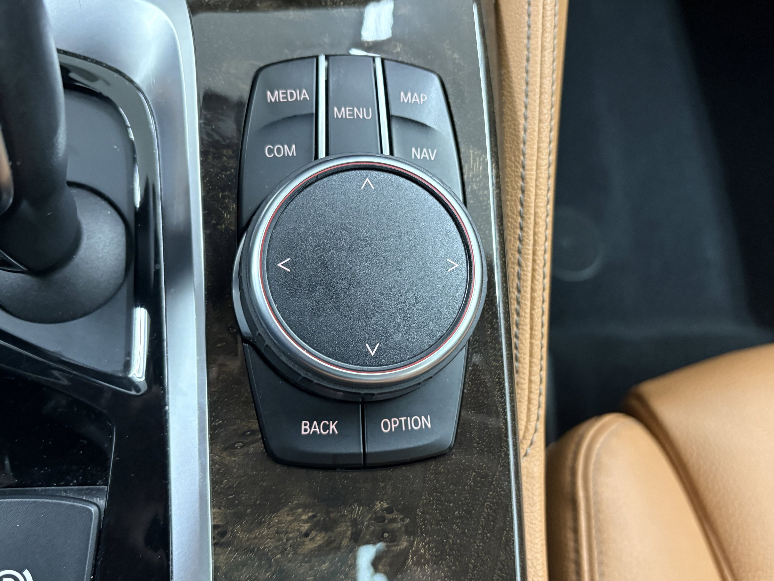 Used 2018 BMW 640i Gran Turismo xDrive image 22