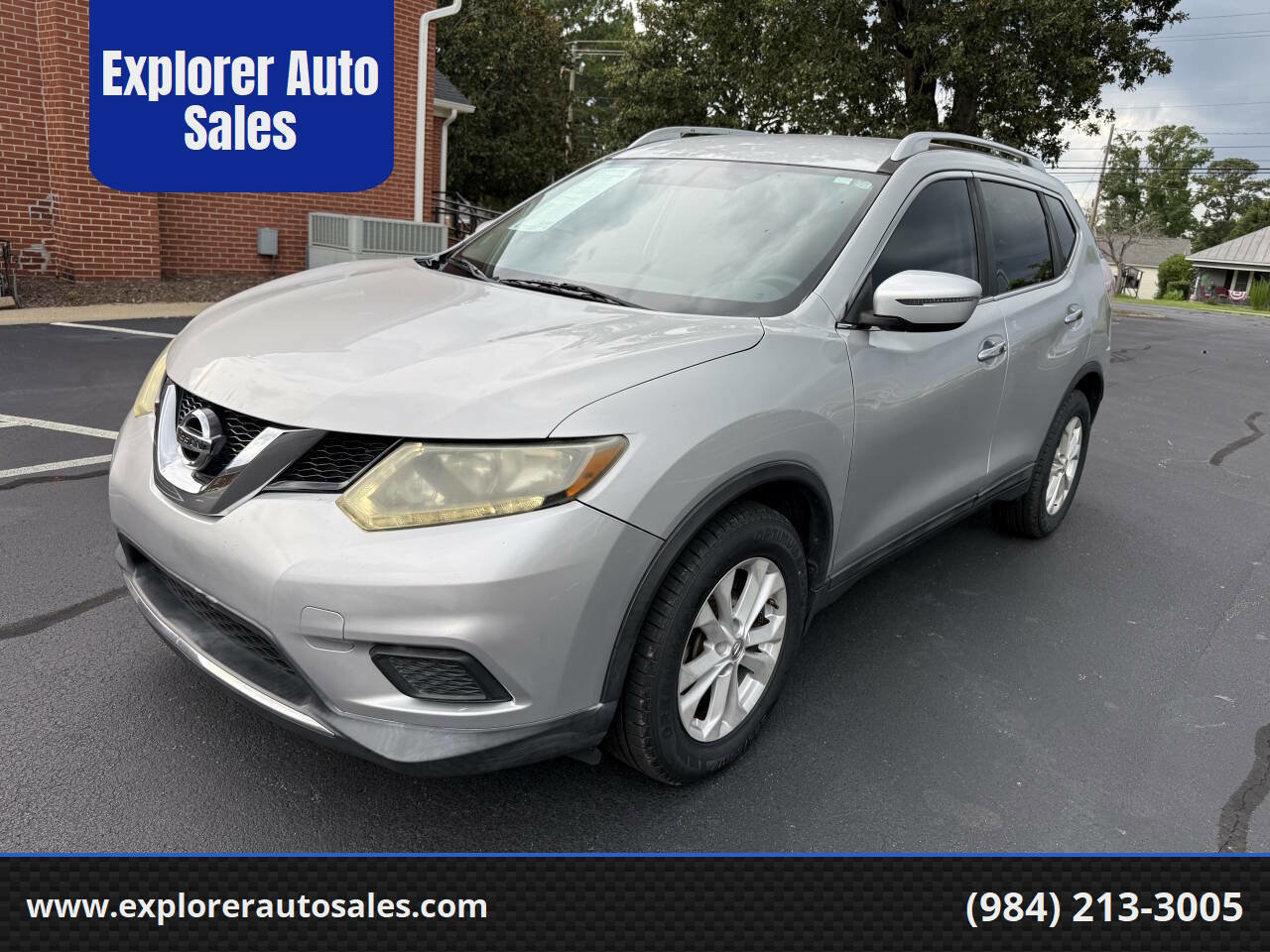 Used 2016 Nissan Rogue SV w/ SV Family Package