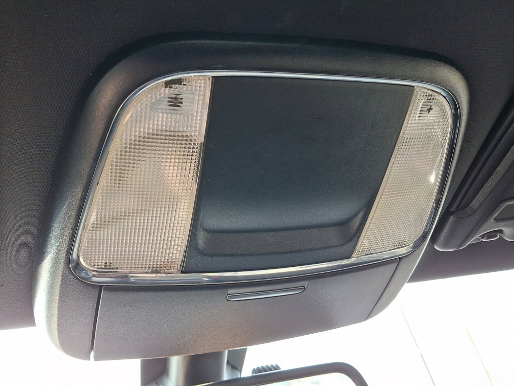 Used 2016 Dodge Charger SE w/ Popular Equipment Group image 31