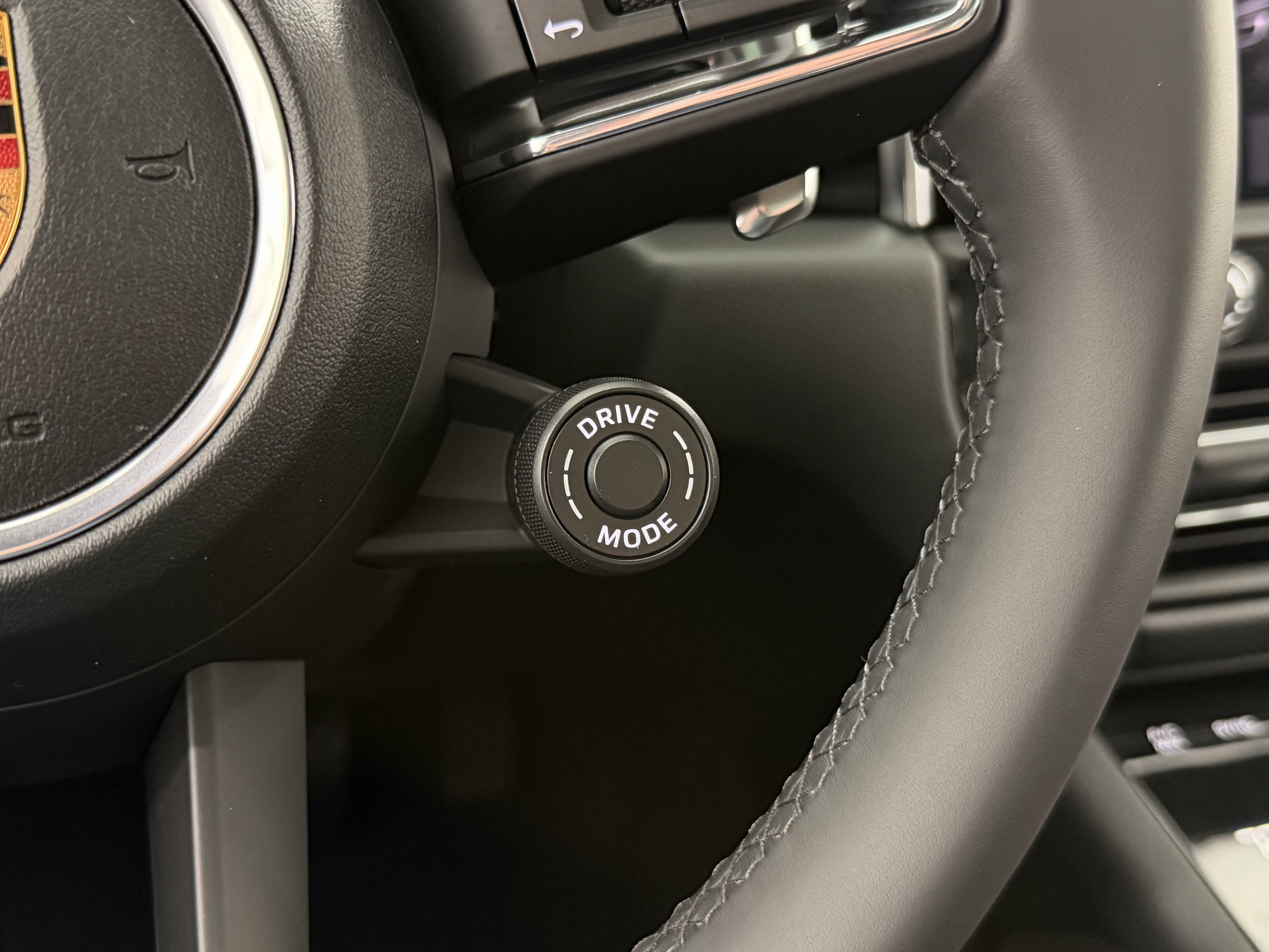 New 2026 Porsche Macan image 51