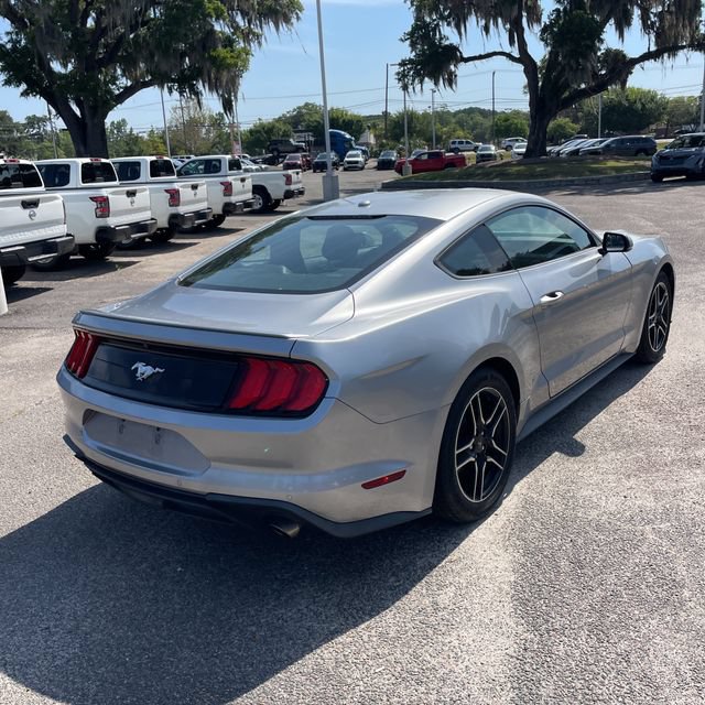 Used 2020 Ford Mustang Premium RWD image 5