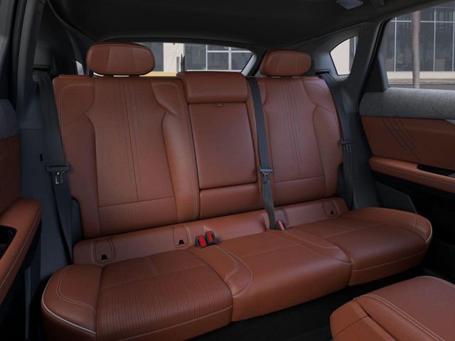 New 2025 Cadillac Optiq Luxury 2 image 17