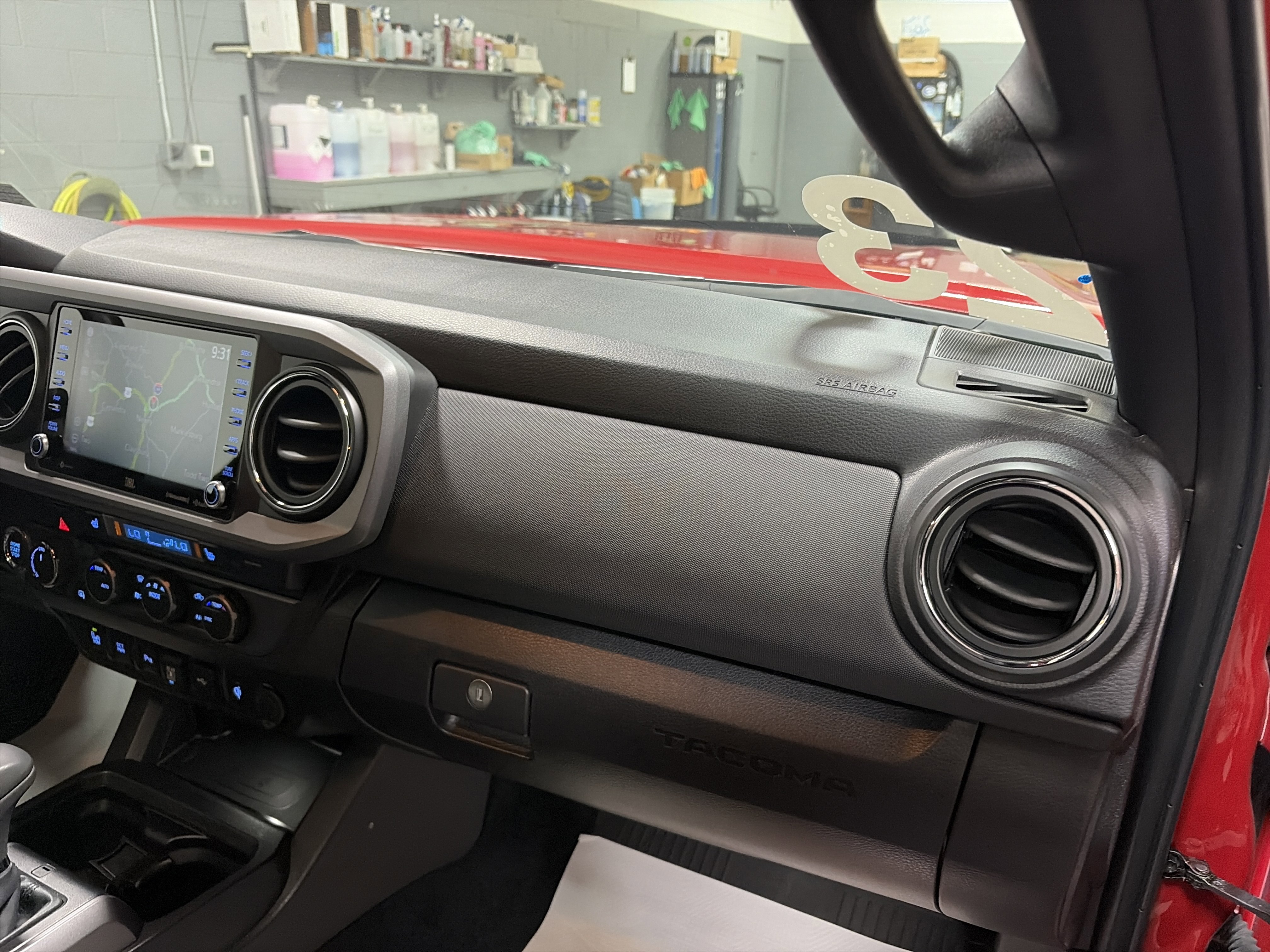 Used 2023 Toyota Tacoma TRD Off-Road w/ TRD Premium Off Road Package AWD/4WD image 36