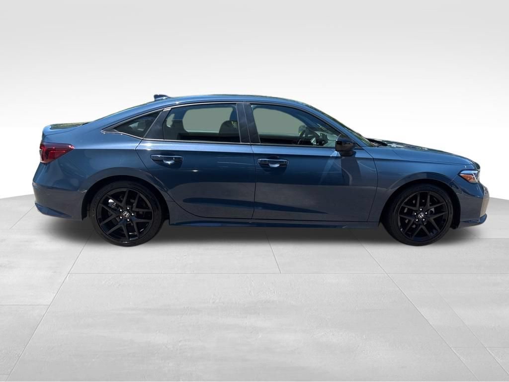 Used 2025 Honda Civic Sport image 7