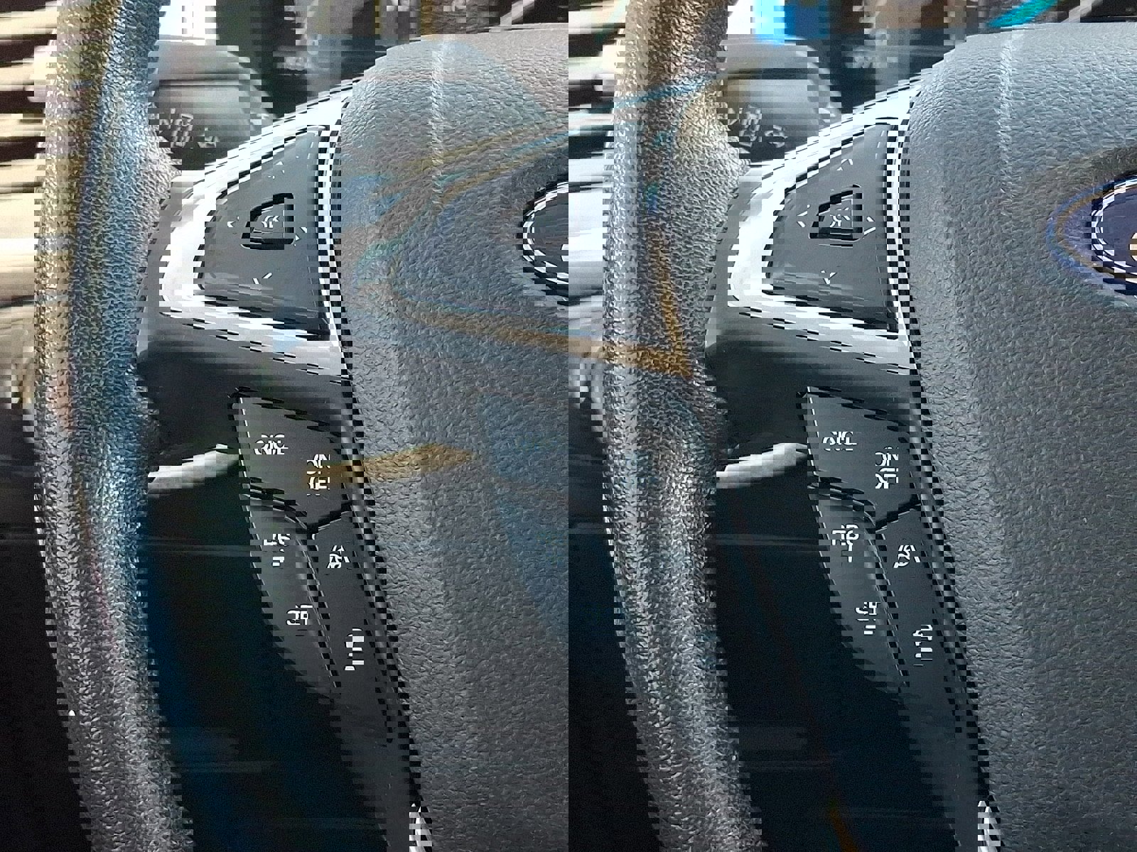 Certified 2019 Ford Edge SEL w/ Equipment Group 201A image 22