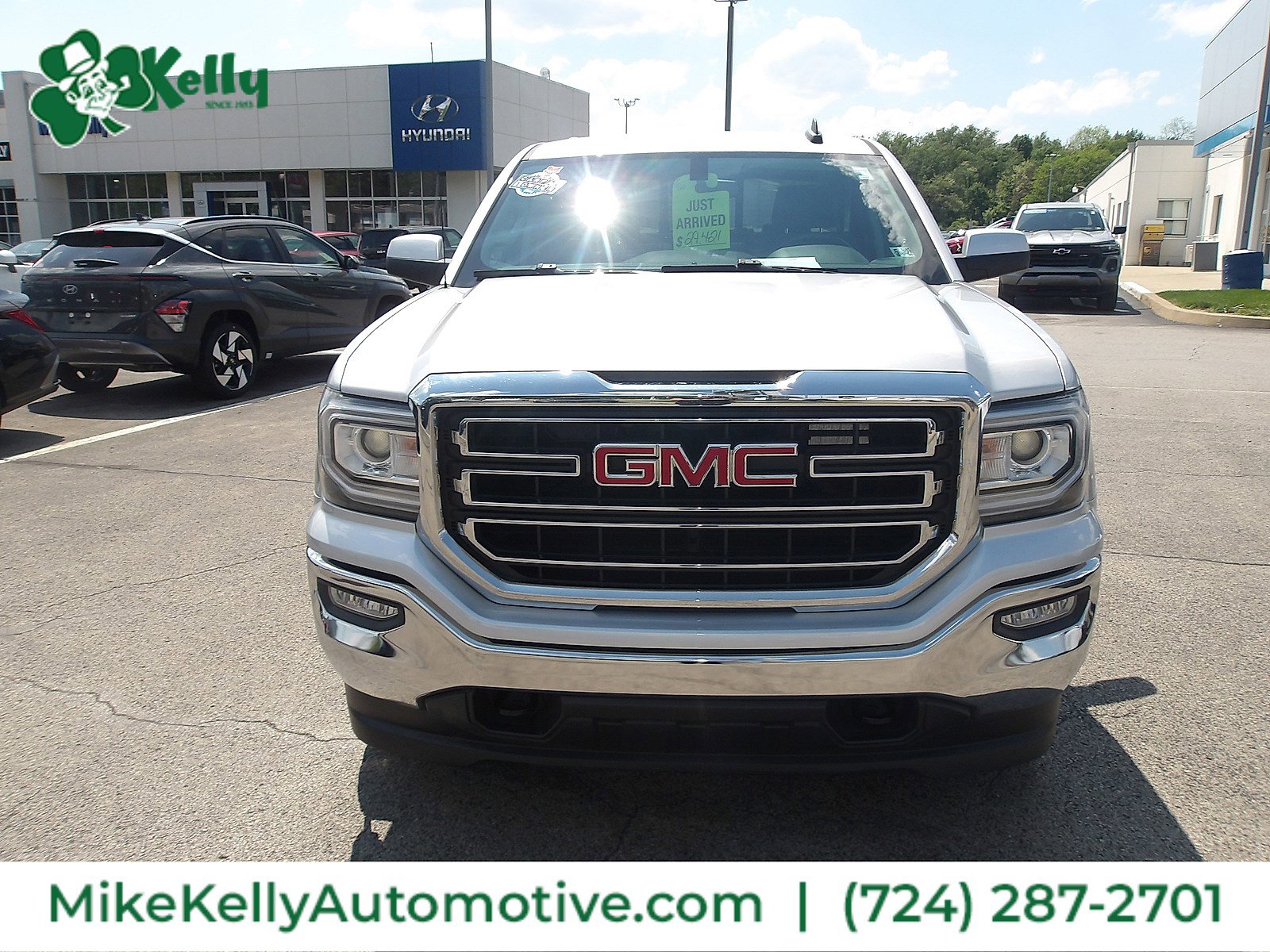 Used 2018 GMC Sierra 1500 SLE w/ SLE Value Package AWD/4WD image 2