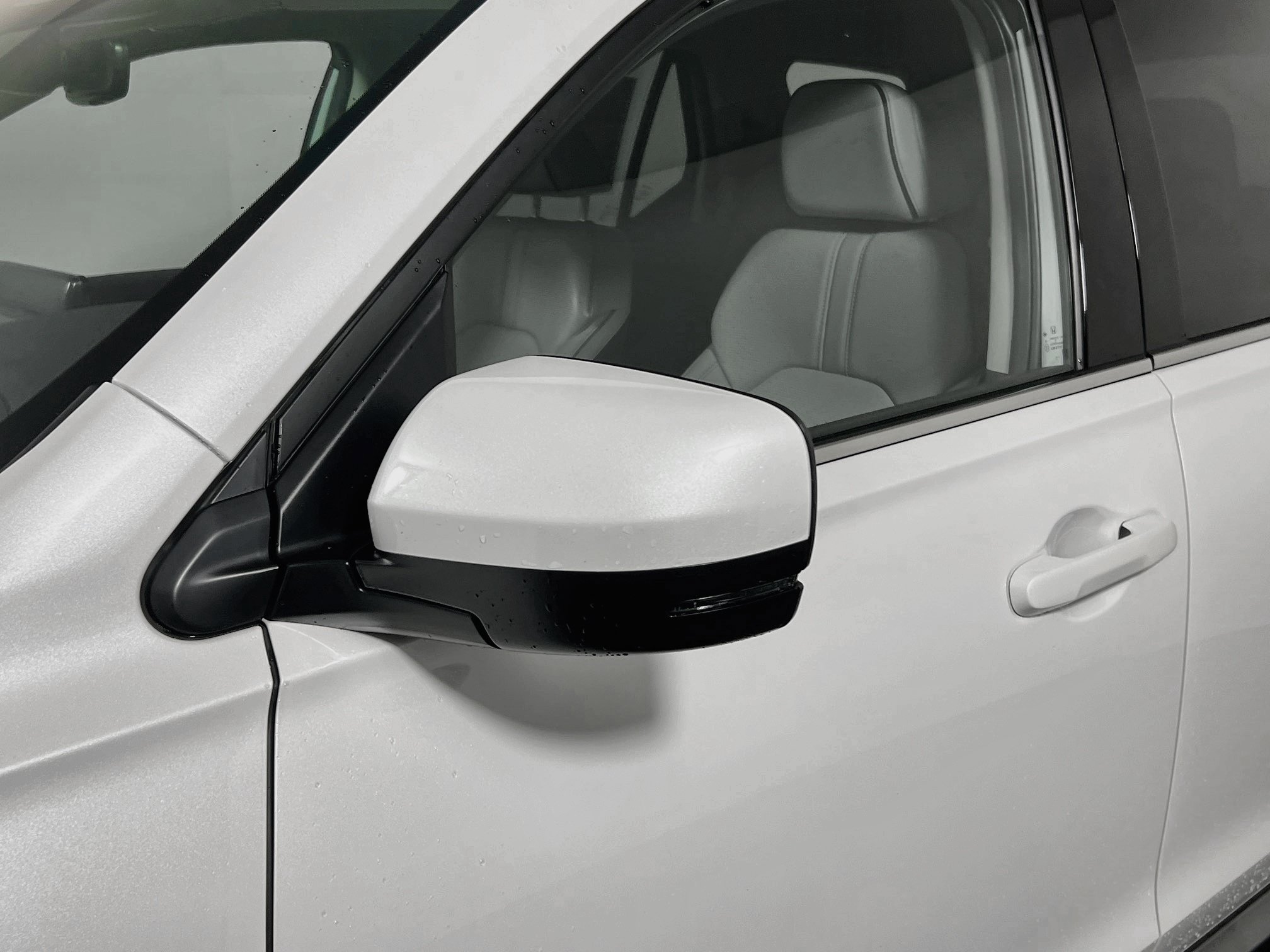 Used 2025 Honda Pilot Elite image 12
