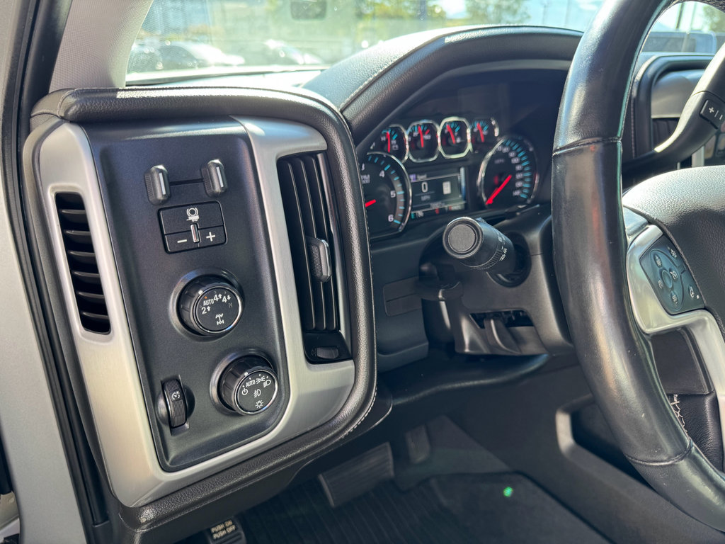 Used 2018 GMC Sierra 1500 SLT image 17