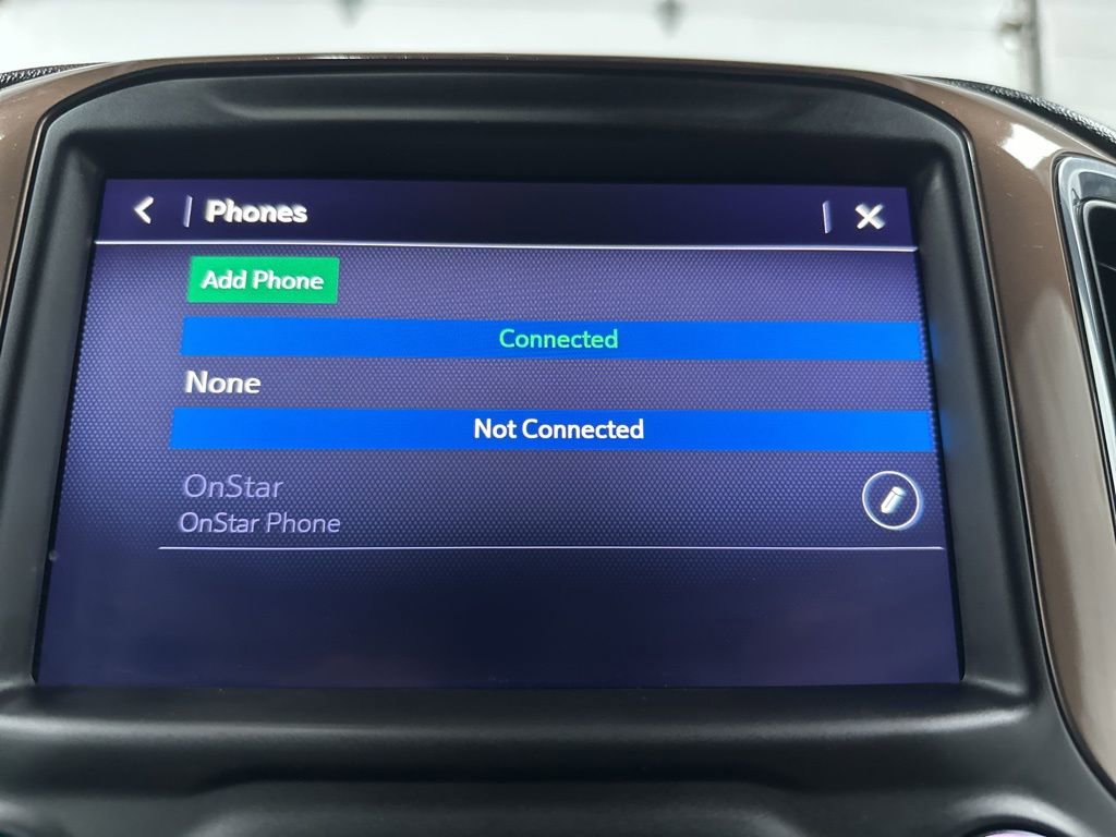 Used 2019 Chevrolet Silverado 1500 High Country w/ Technology Package AWD/4WD image 34