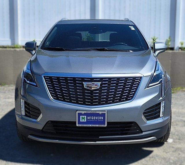Used 2024 Cadillac XT5 Premium Luxury image 2
