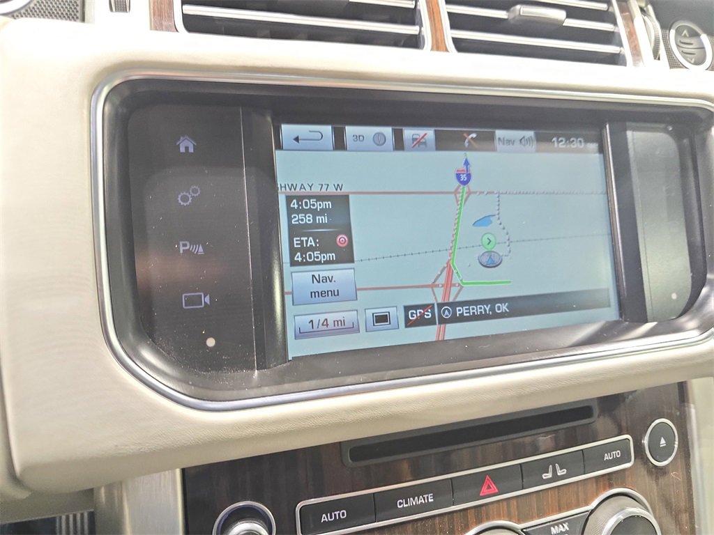 Used 2016 Land Rover Range Rover HSE image 23