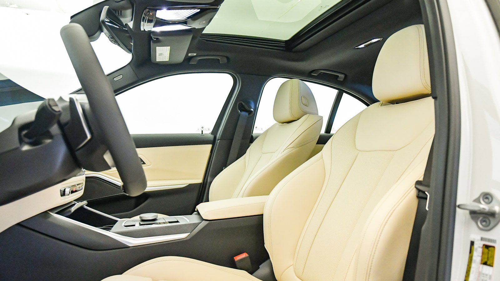 New 2026 BMW 330i xDrive Sedan w/ Premium Package image 18