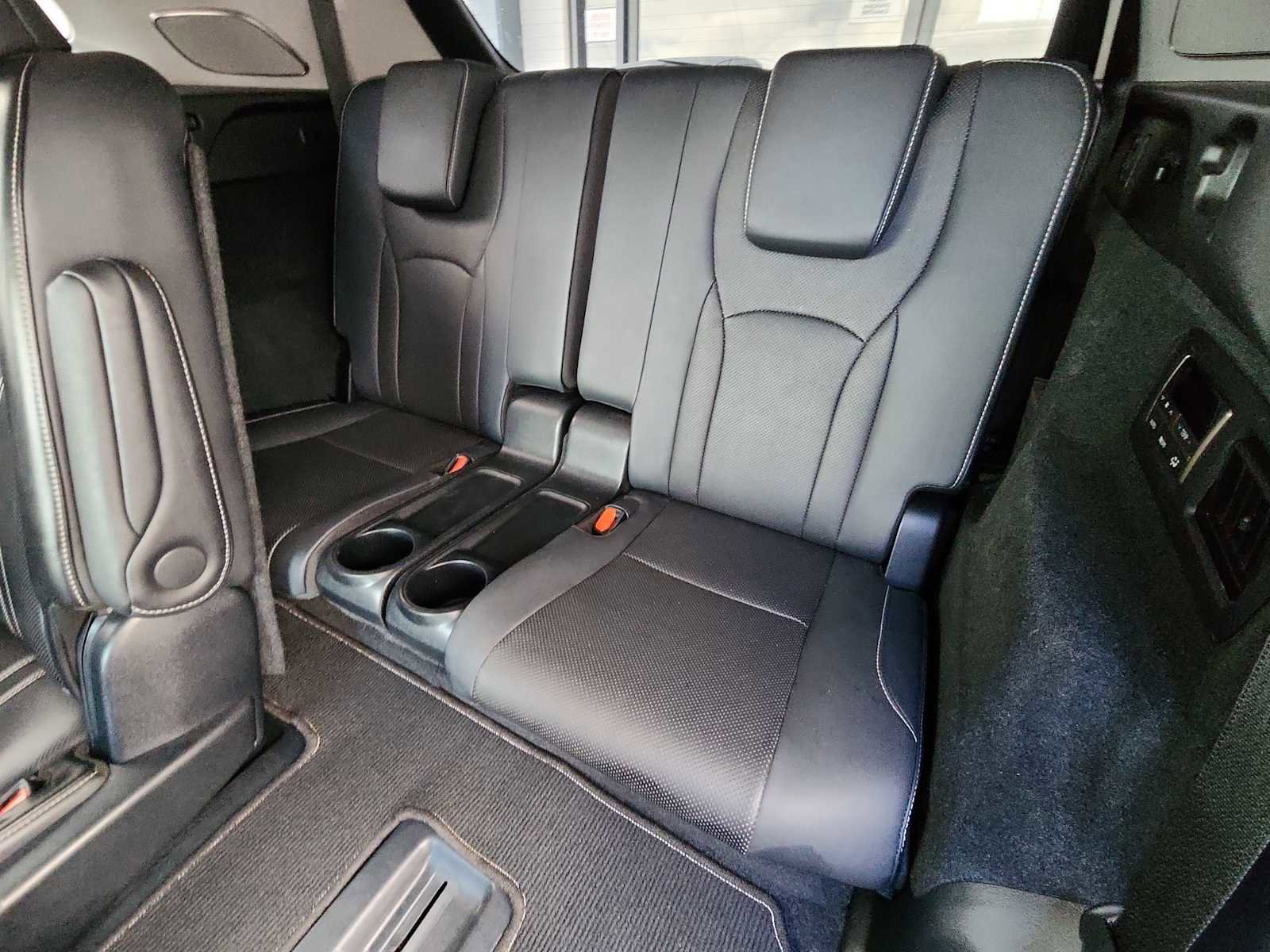 Used 2022 Lexus RX 450hL Luxury image 34