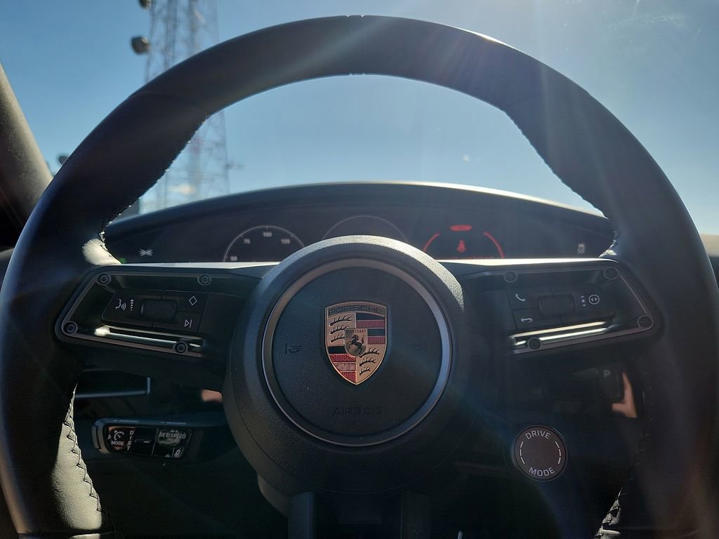 Certified 2025 Porsche Taycan image 18