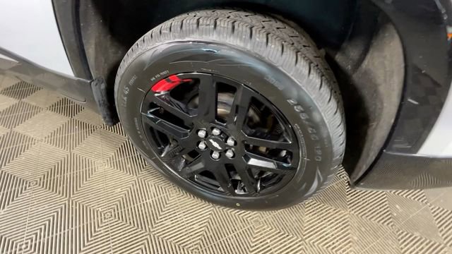Used 2019 Chevrolet Traverse Premier w/ Redline Edition AWD/4WD image 16