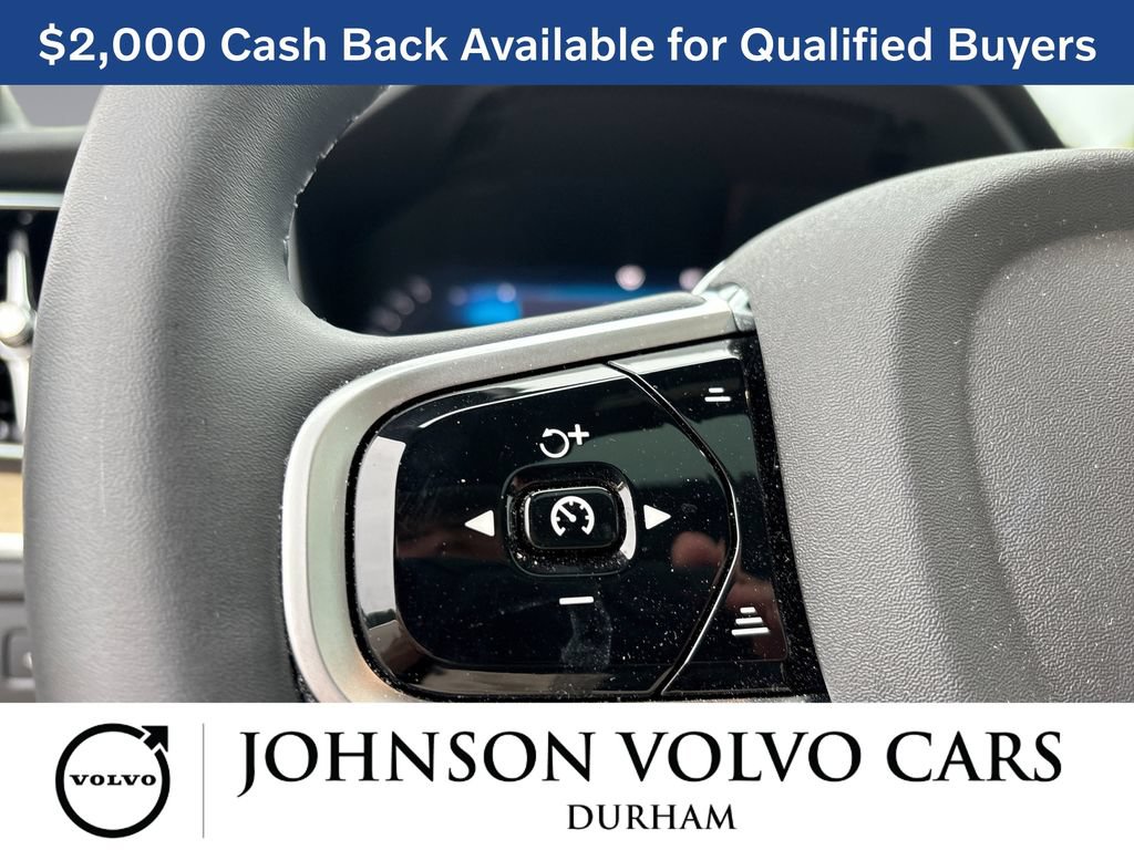 New 2026 Volvo XC60 B5 Plus w/ Protection Package Premier AWD/4WD image 18