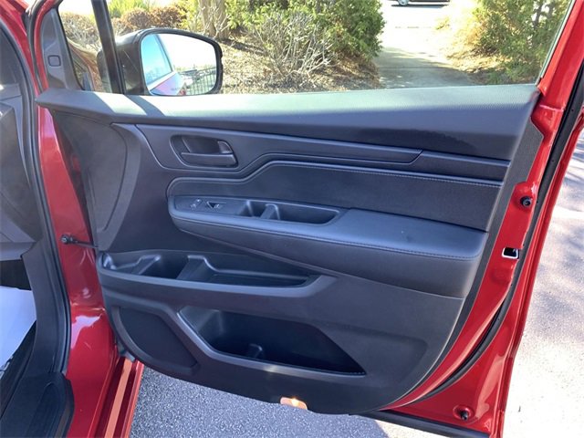 Used 2025 Honda Odyssey Sport-L image 13