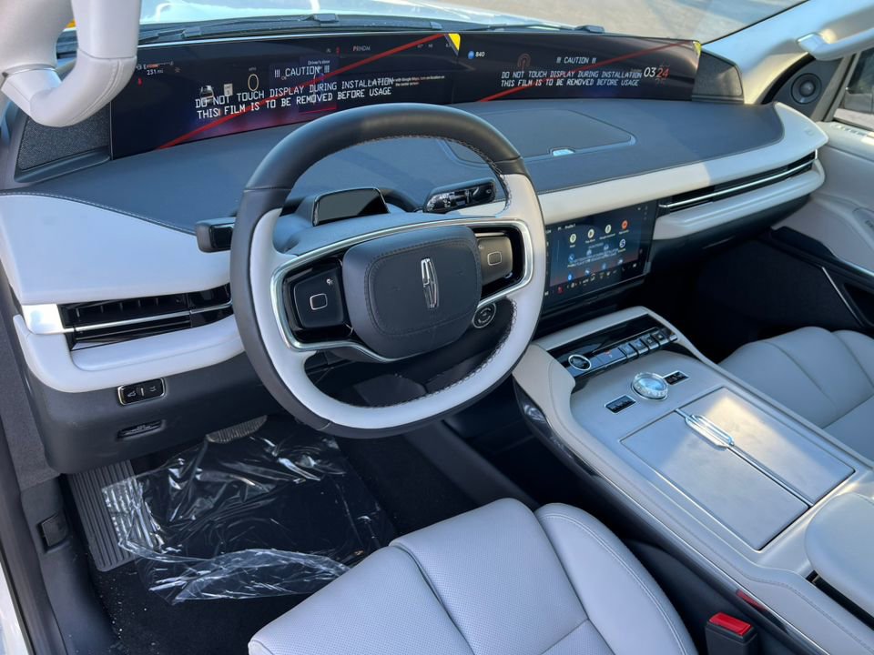 New 2026 Lincoln Navigator L Reserve w/ Jet Appearance Package image 17