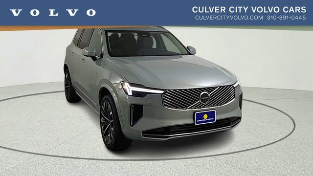 New 2026 Volvo XC90 B6 Plus w/ Protection Package Premier