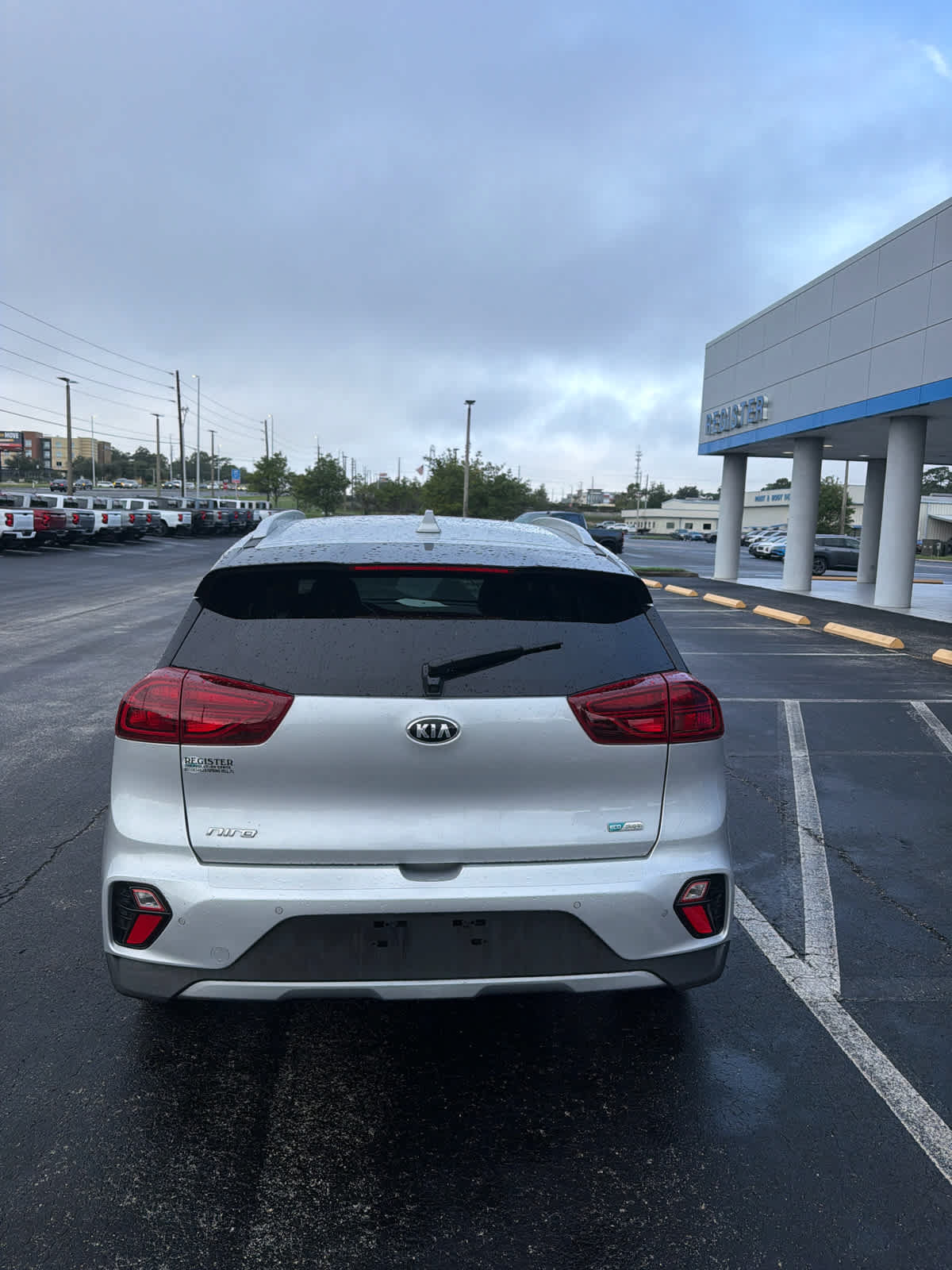 Used 2021 Kia Niro EX Premium FWD image 4