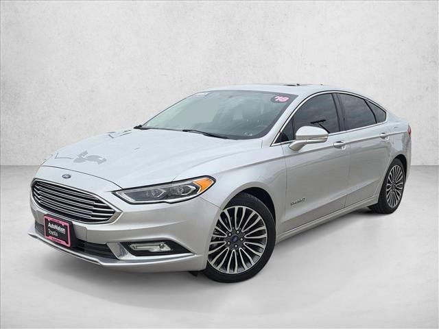 Used 2018 Ford Fusion Titanium image 1