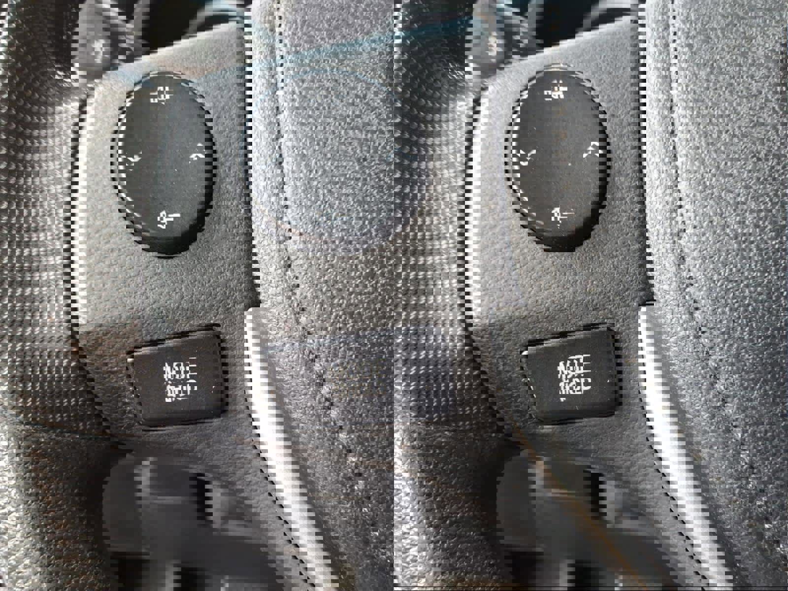 Used 2018 Toyota Corolla LE image 11