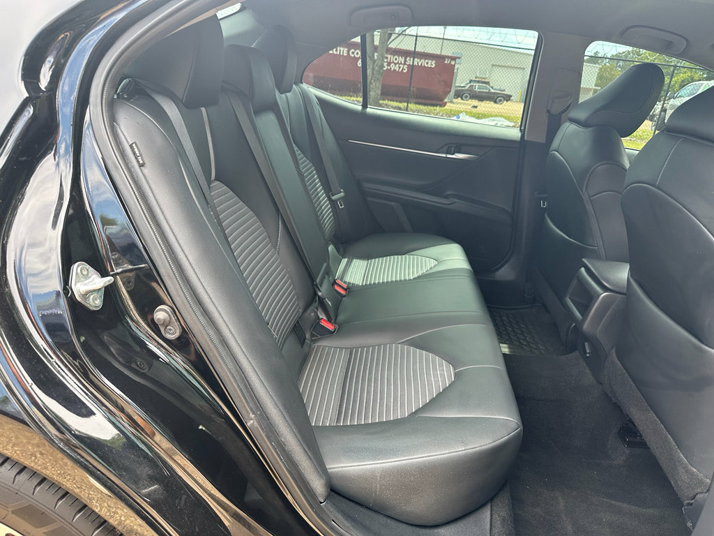 Used 2023 Toyota Camry SE w/ Convenience Package image 23