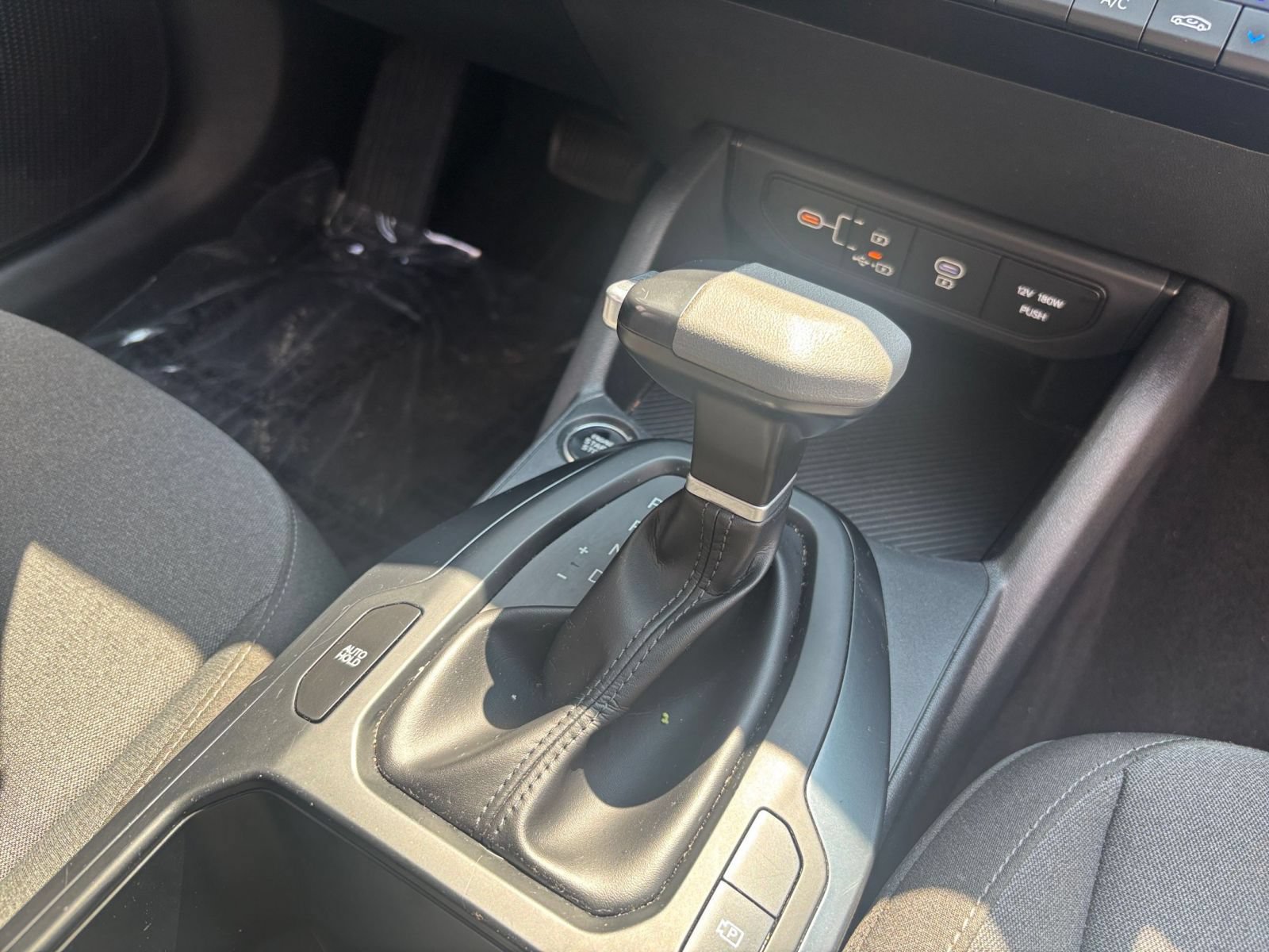 Used 2025 Kia K4 FWD image 39