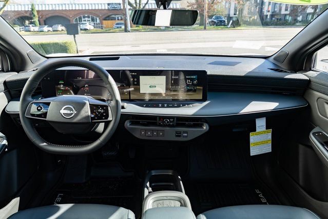 New 2026 Nissan Leaf Platinum+ image 9