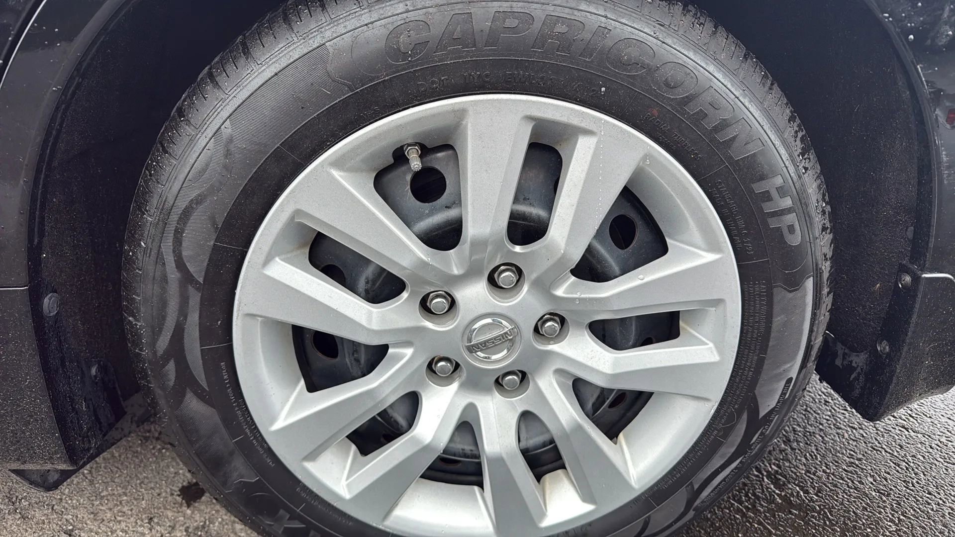 Used 2017 Nissan Altima 2.5 S w/ Power Driver Seat Package image 6