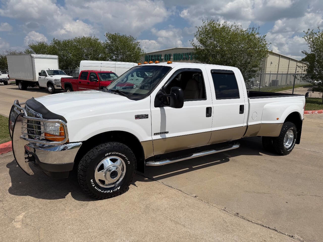 Used 2001 Ford F350 Lariat image 43
