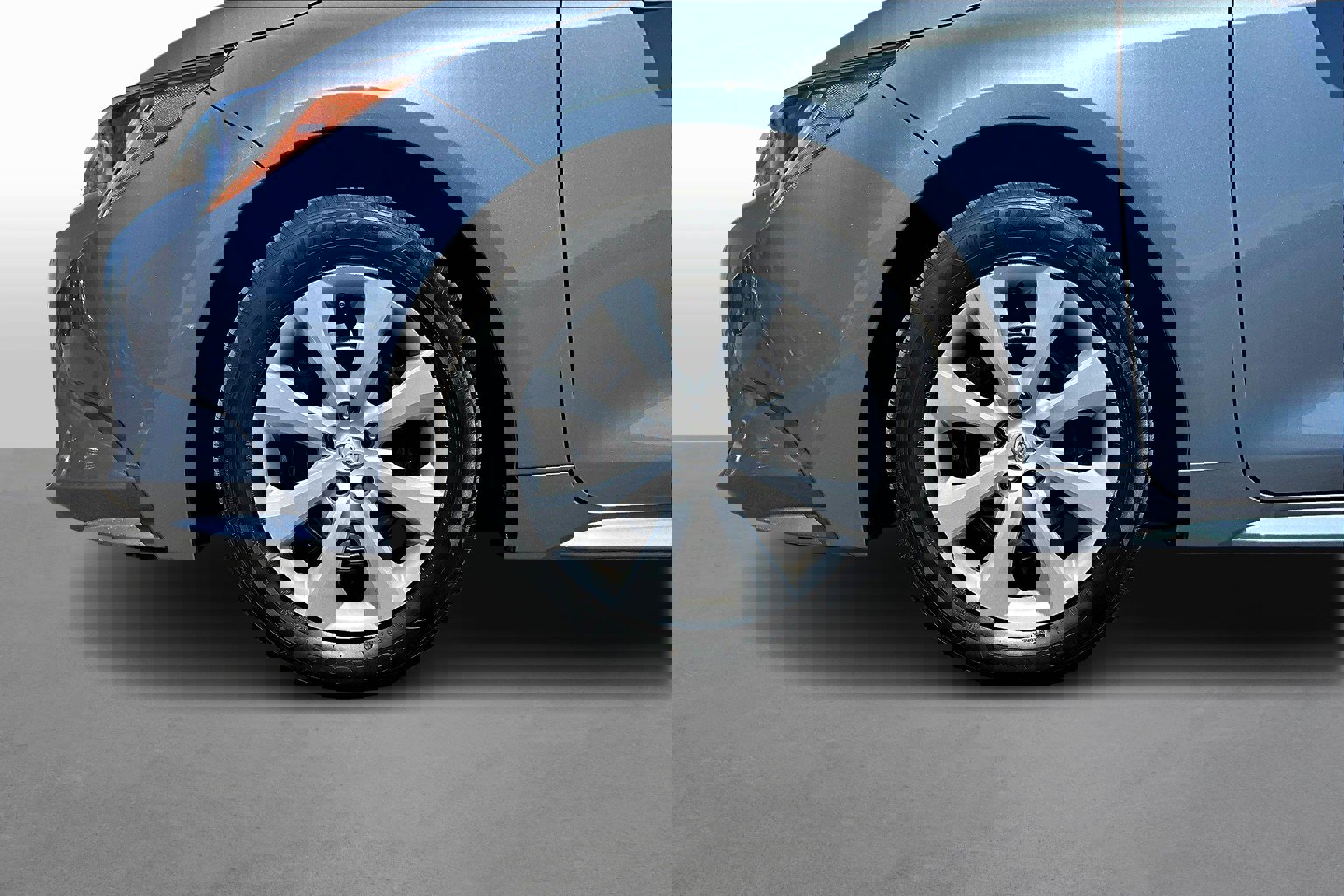 Used 2024 Toyota Corolla LE image 8