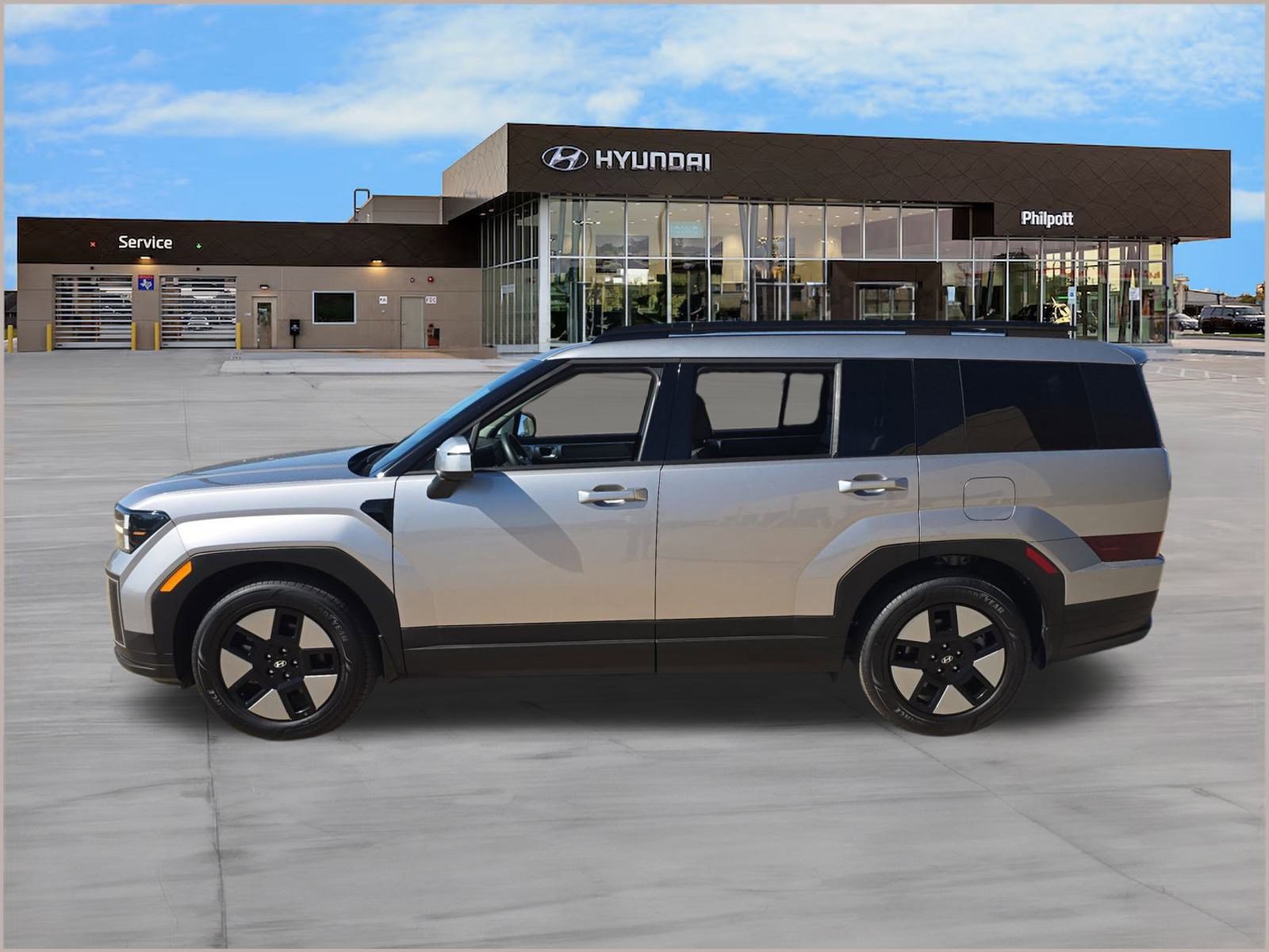 Used 2025 Hyundai Santa Fe SEL image 2