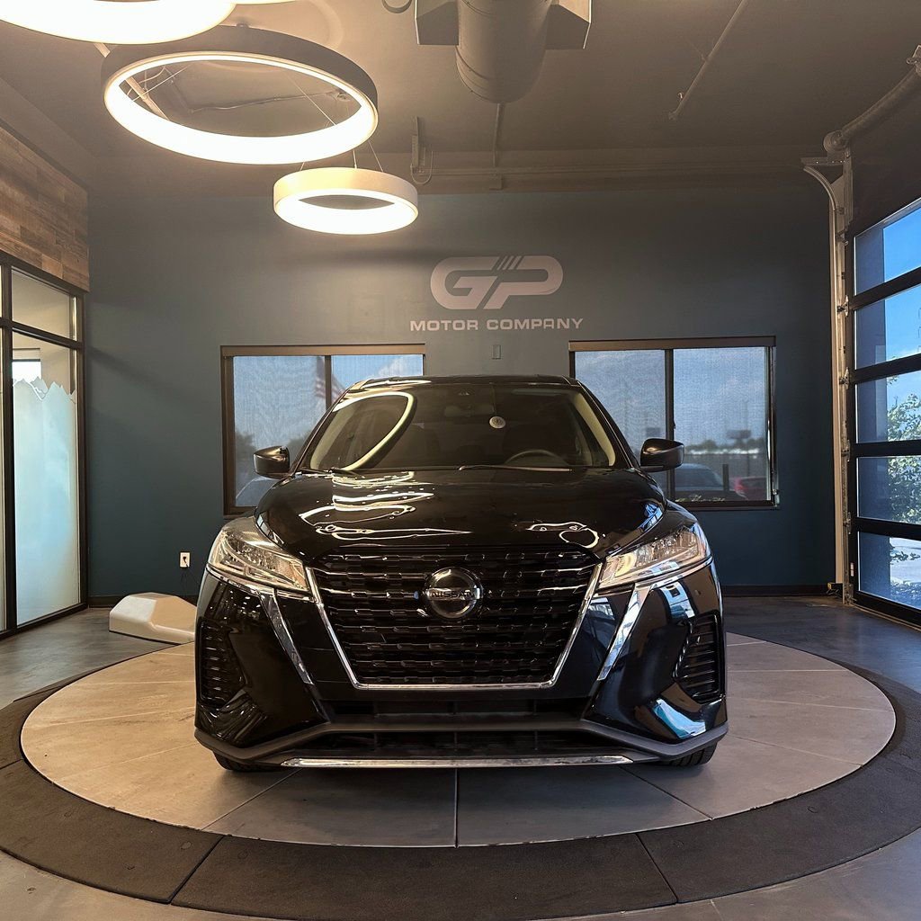 Used 2021 Nissan Kicks S FWD image 8