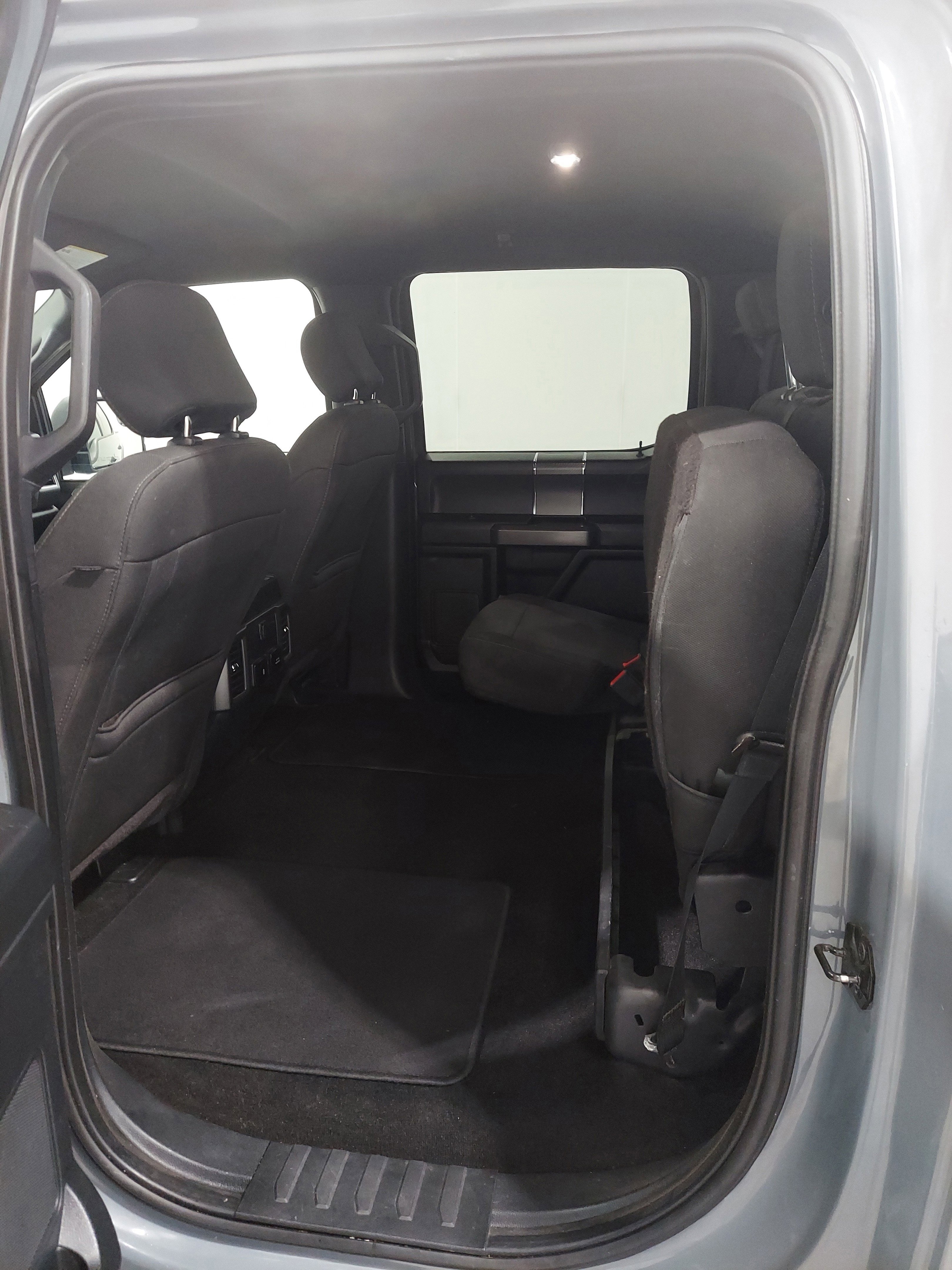 Used 2019 Ford F150 XLT w/ Equipment Group 302A Luxury AWD/4WD image 17