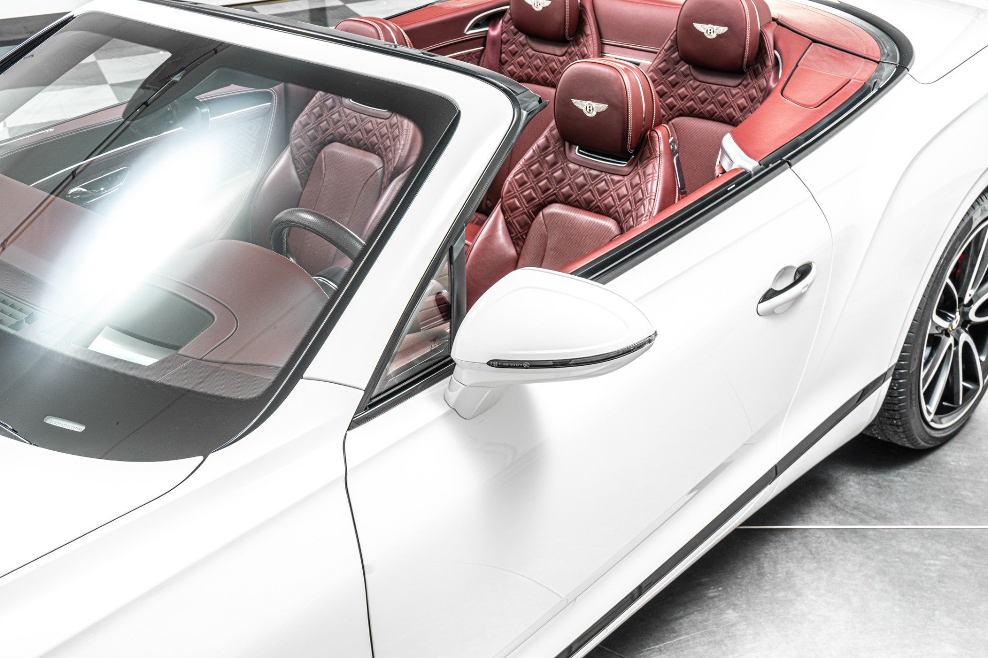 Used 2020 Bentley Continental GT V8 First Edition AWD/4WD image 35