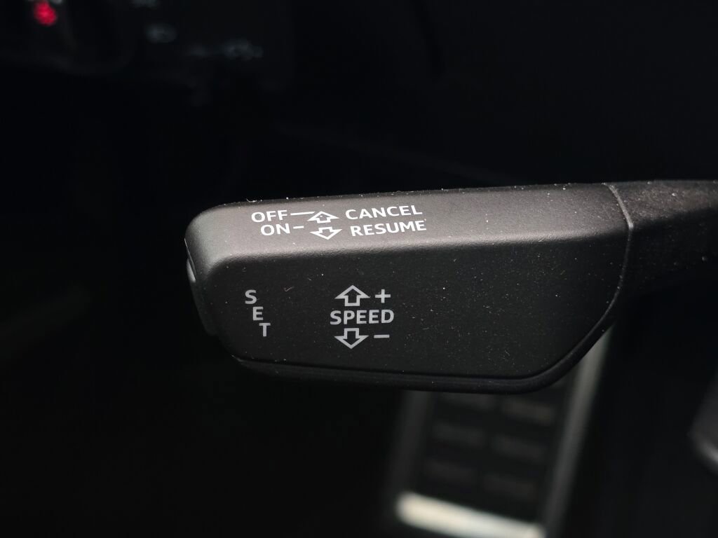 Used 2017 Audi TT 2.0T w/ Technology Package image 36