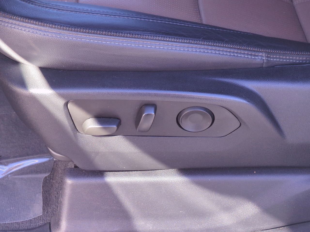 Used 2024 Chevrolet Silverado 2500 High Country w/ High Country Premium Package image 18