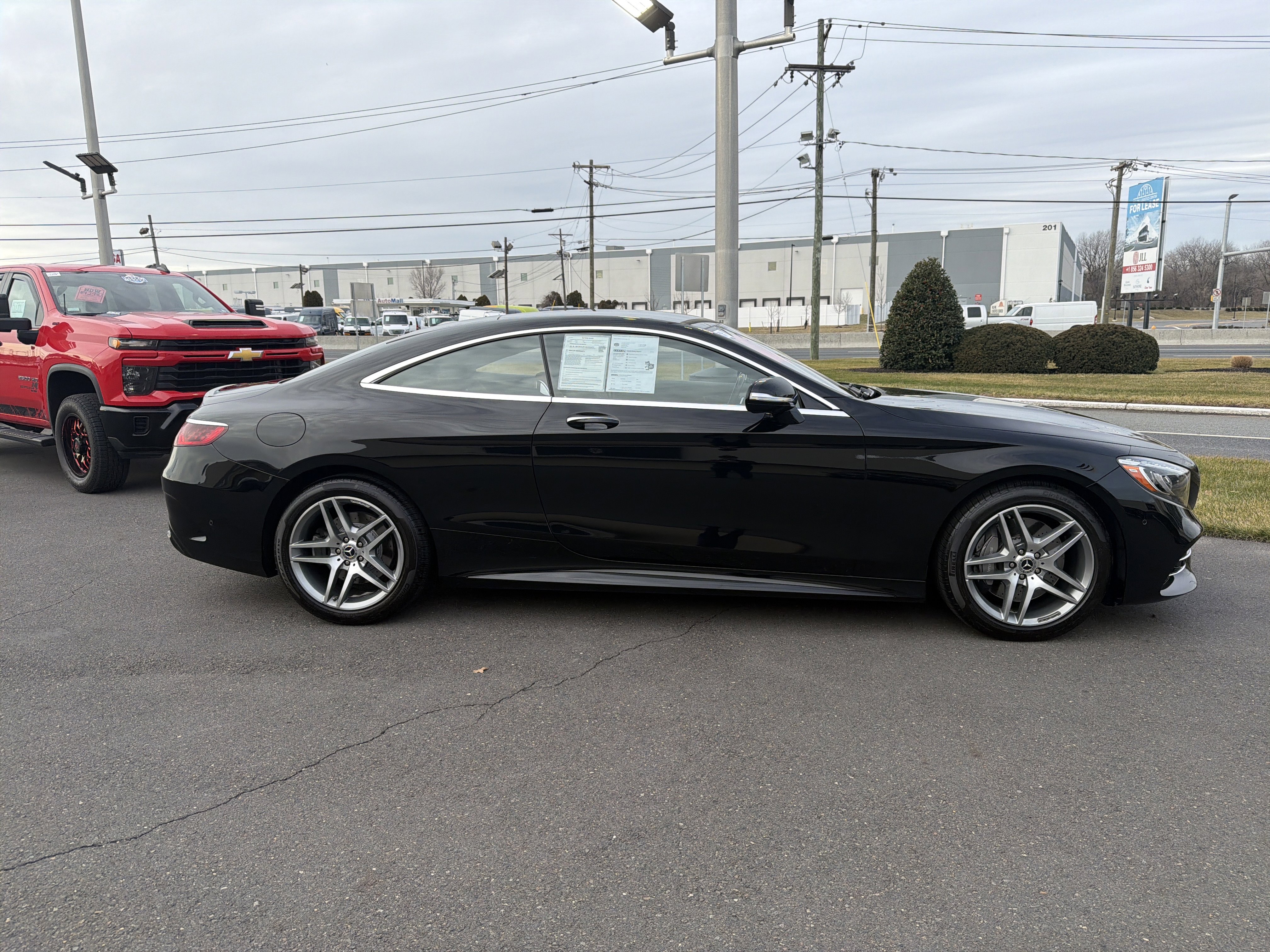 Used 2020 Mercedes-Benz S 560 4MATIC Coupe image 4