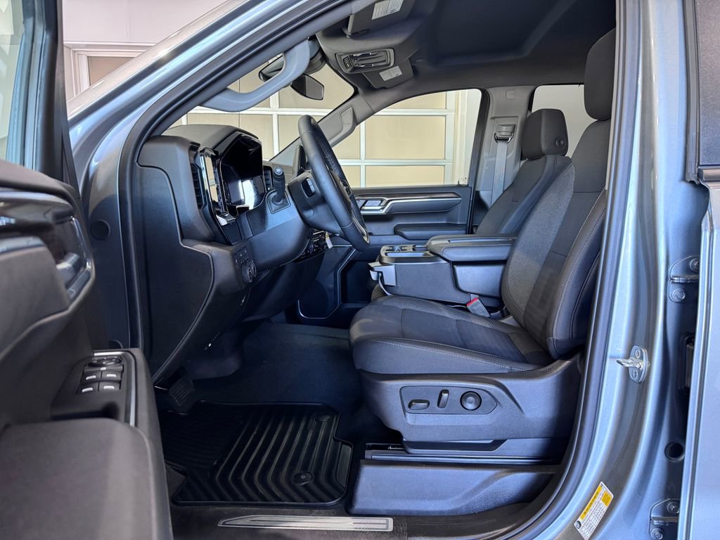 Certified 2026 Chevrolet Silverado 1500 LT image 10