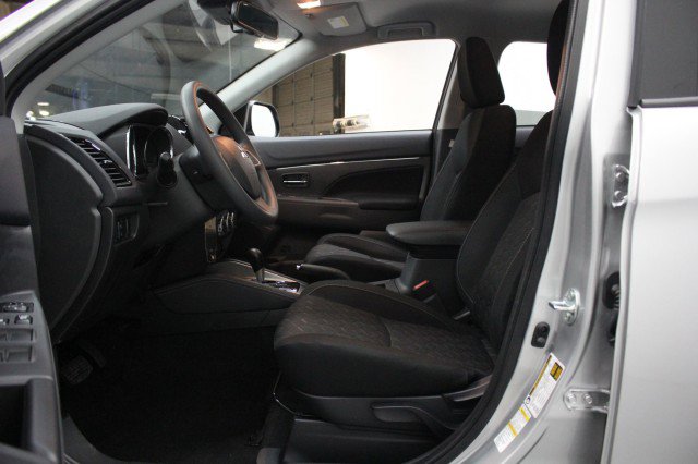 New 2026 Mitsubishi Outlander Sport ES image 6